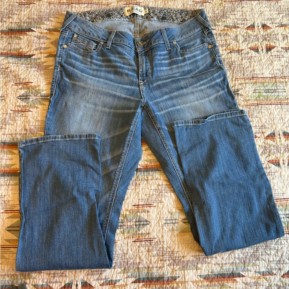 Ariat Women's Classic Blue straight leg Jeans 16WL